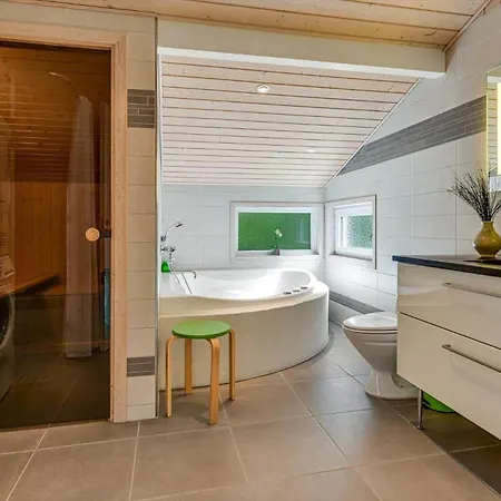 Bv406-blavand-tvaervaenget-2 펜션 *