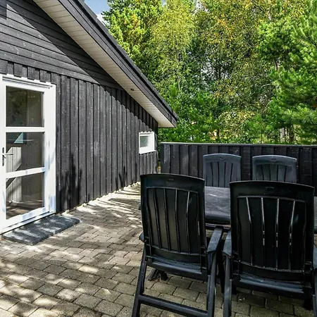 Bv406-blavand-tvaervaenget-2 펜션 Blåvand